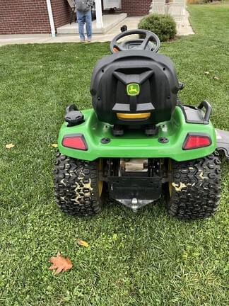Image of John Deere X530 equipment image 4