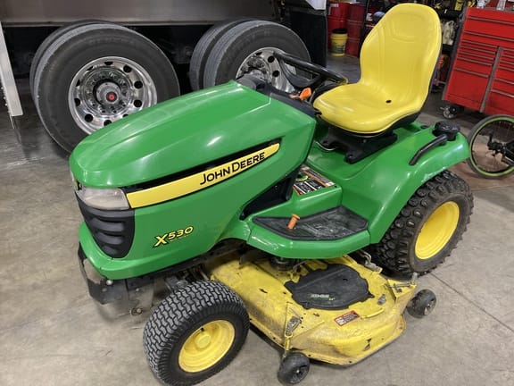 Main image John Deere X530