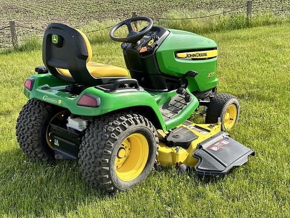 Image of John Deere X530 equipment image 4