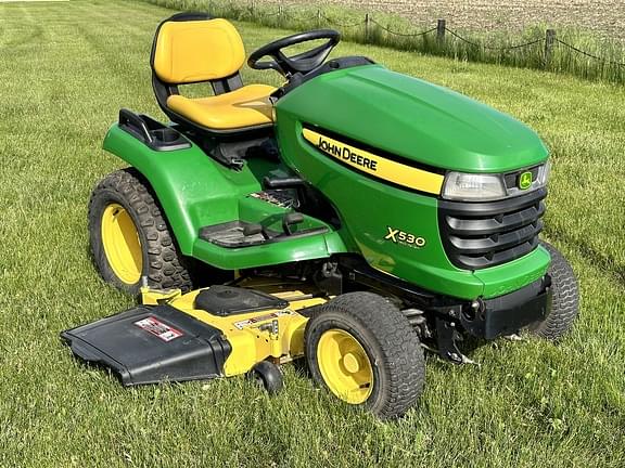 Image of John Deere X530 Primary image