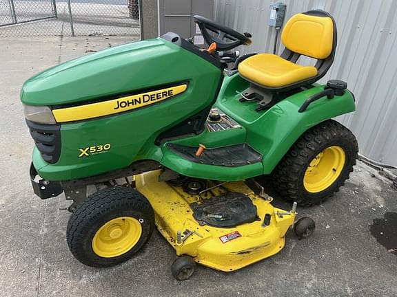 Image of John Deere X530 equipment image 1