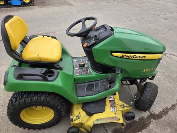 Image of John Deere X530 equipment image 1