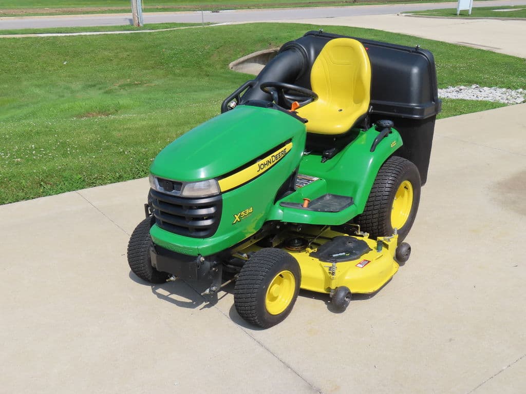 Image of John Deere X534 Primary image