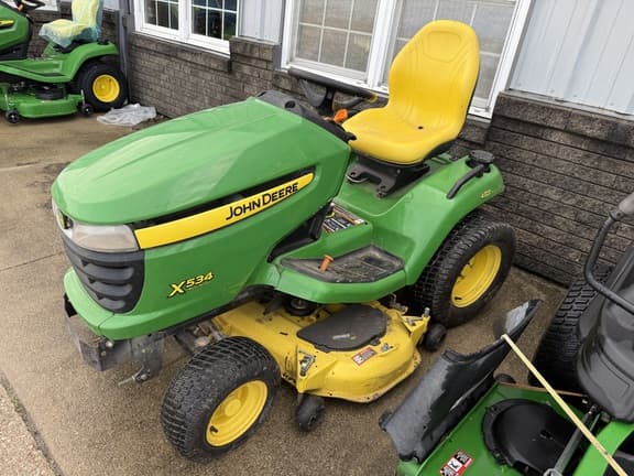 Image of John Deere X534 equipment image 3