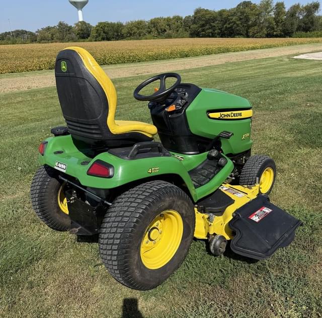 Image of John Deere X534 equipment image 3