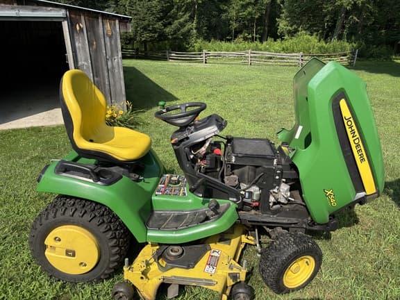 Image of John Deere X540 equipment image 1