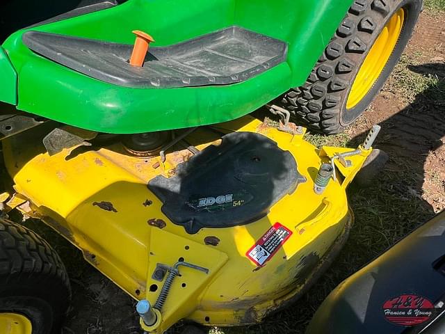 Image of John Deere X540 equipment image 3