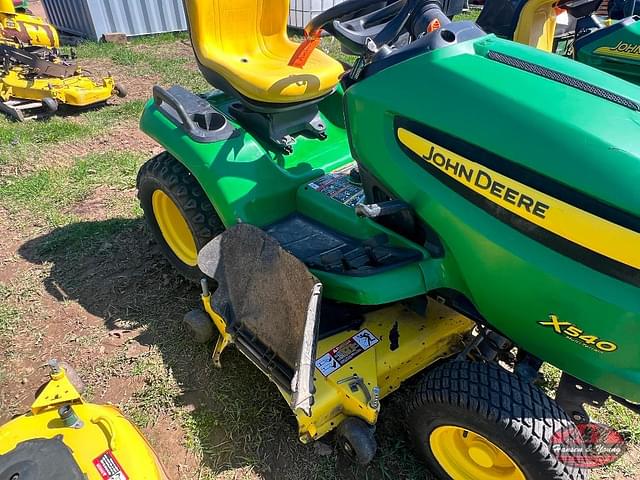 Image of John Deere X540 equipment image 2