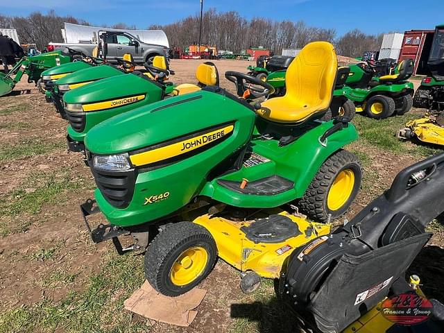 Image of John Deere X540 equipment image 1