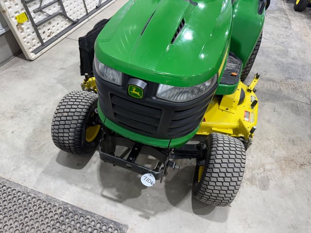 Image of John Deere X710 equipment image 1