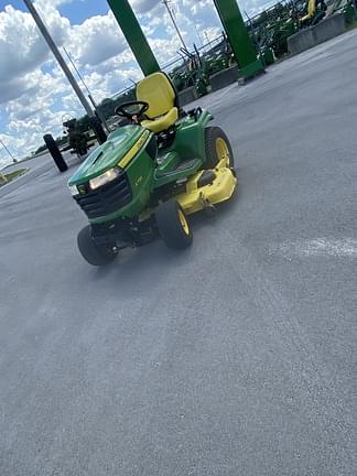 Image of John Deere X730 equipment image 2