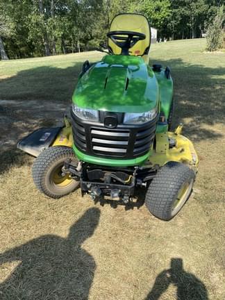 Image of John Deere X730 equipment image 1