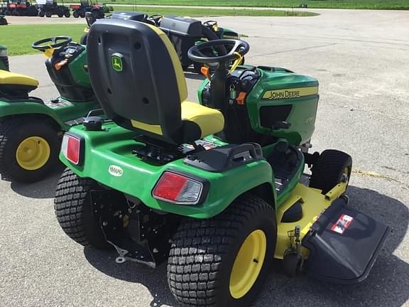 Image of John Deere X730 equipment image 4