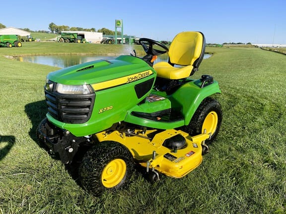 Main image John Deere X730