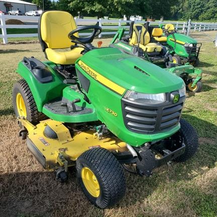 Main image John Deere X730
