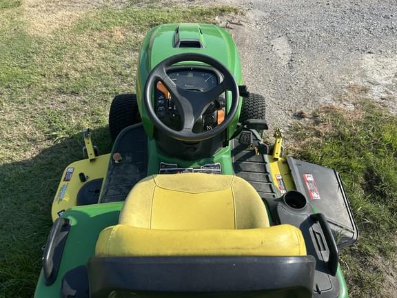 Image of John Deere X730 equipment image 2