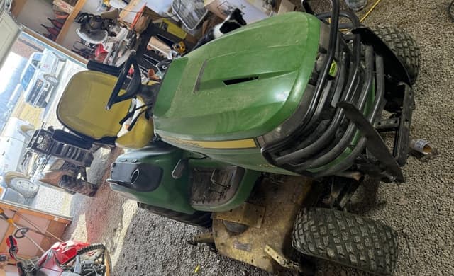 Image of John Deere X730 equipment image 4