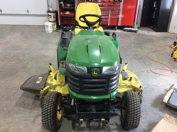 Image of John Deere X734 equipment image 2