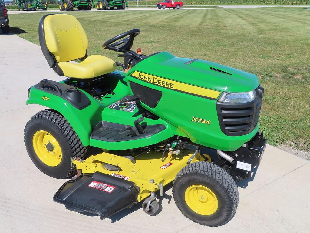 Image of John Deere X734 Primary image