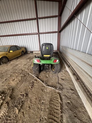 Image of John Deere X734 equipment image 2