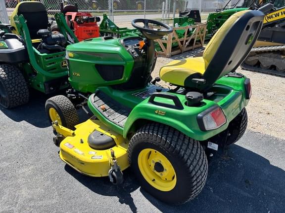 Image of John Deere X734 equipment image 3