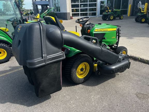 Image of John Deere X734 equipment image 4