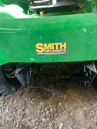 Image of John Deere X739 equipment image 3