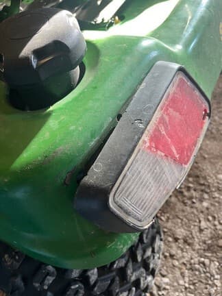 Image of John Deere X739 equipment image 4