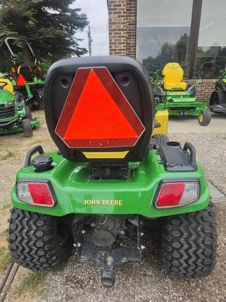 Image of John Deere X739 equipment image 3
