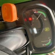 Image of John Deere X739 equipment image 1