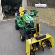 Image of John Deere X739 equipment image 3