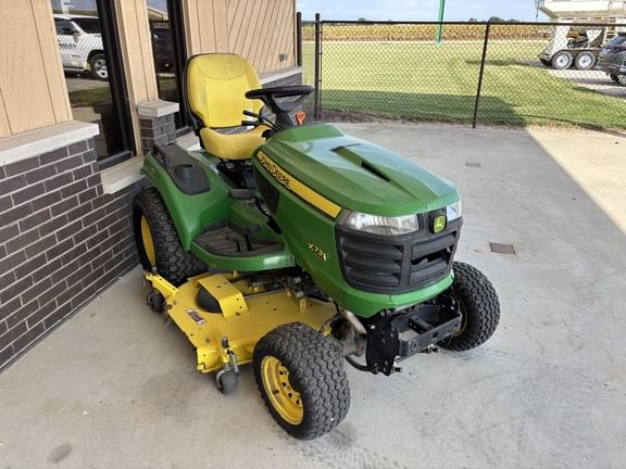 Main image John Deere X739