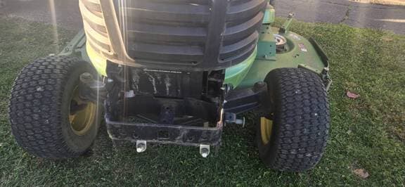 Image of John Deere X750 equipment image 4