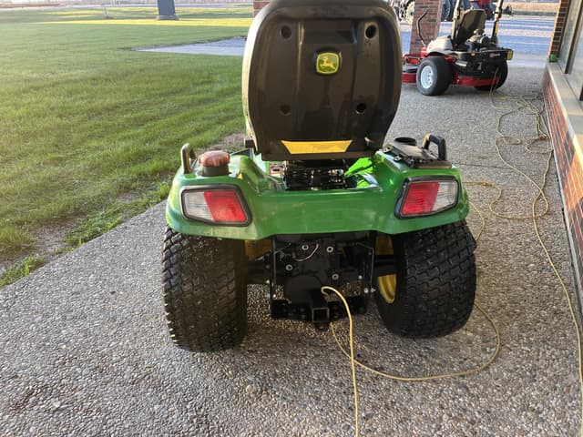 Image of John Deere X750 equipment image 4