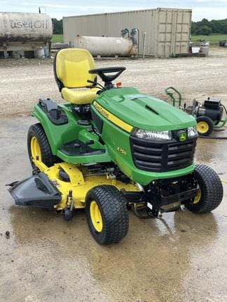 Main image John Deere X750