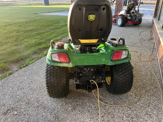 Image of John Deere X750 equipment image 4