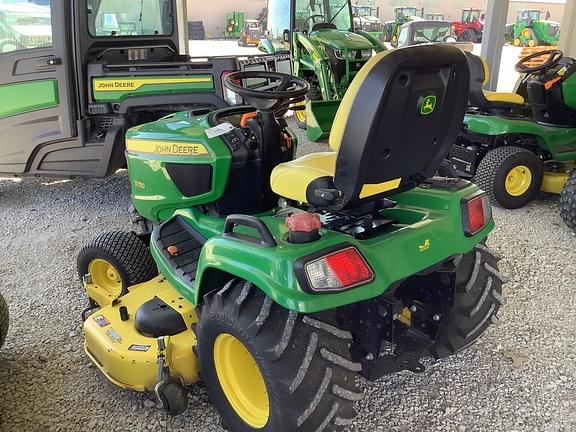 Image of John Deere X750 equipment image 1