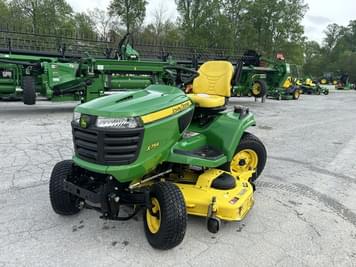 Main image John Deere X754