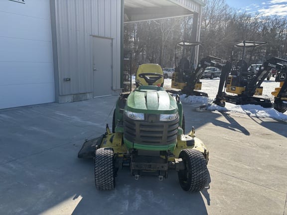 Main image John Deere X758