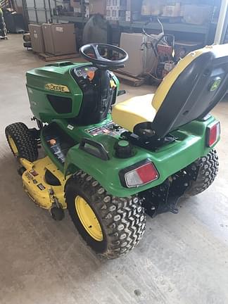 Image of John Deere X758 equipment image 4