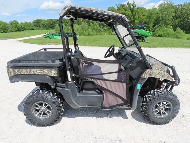 Image of John Deere XUV 550 equipment image 3