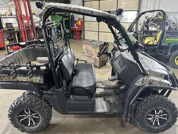 Image of John Deere XUV 550 equipment image 4