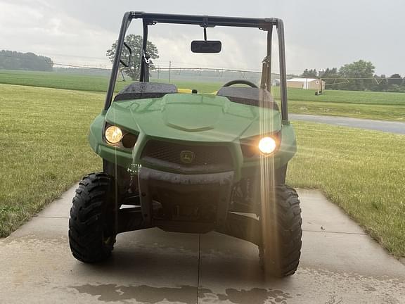 Image of John Deere XUV 550 equipment image 1