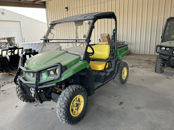 2013 John Deere XUV 550 Equipment Image0