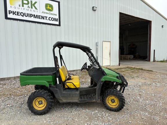 Image of John Deere XUV 560E equipment image 2
