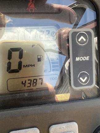 Image of John Deere XUV 625i equipment image 3