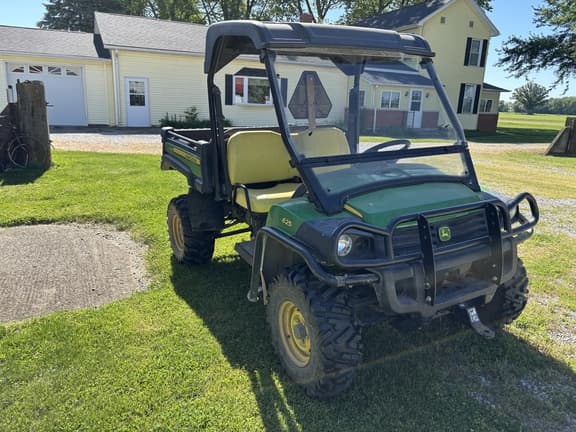 Image of John Deere Gator XUV 625i equipment image 2