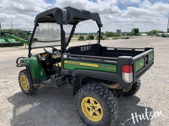 Image of John Deere Gator XUV 825i equipment image 2