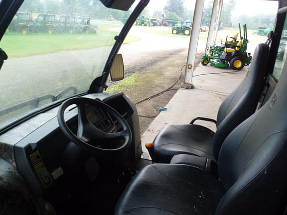 Image of John Deere Gator XUV 825i equipment image 3