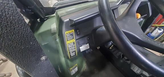 Image of John Deere Gator XUV 825i equipment image 2